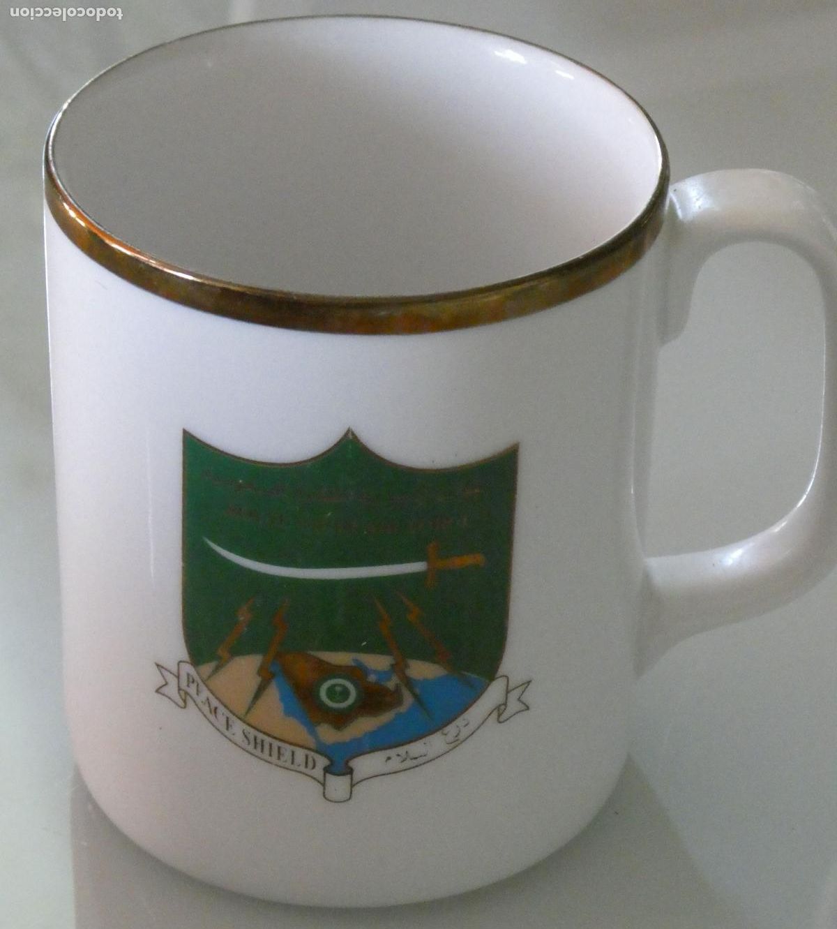 Militaria: JARRA DE CER&Aacute;MICA MILITAR ROYAL SAUDI AIR FORCE FUERZAS AEREAS ARABIA SAUD&Iacute;. 10CM 390GR