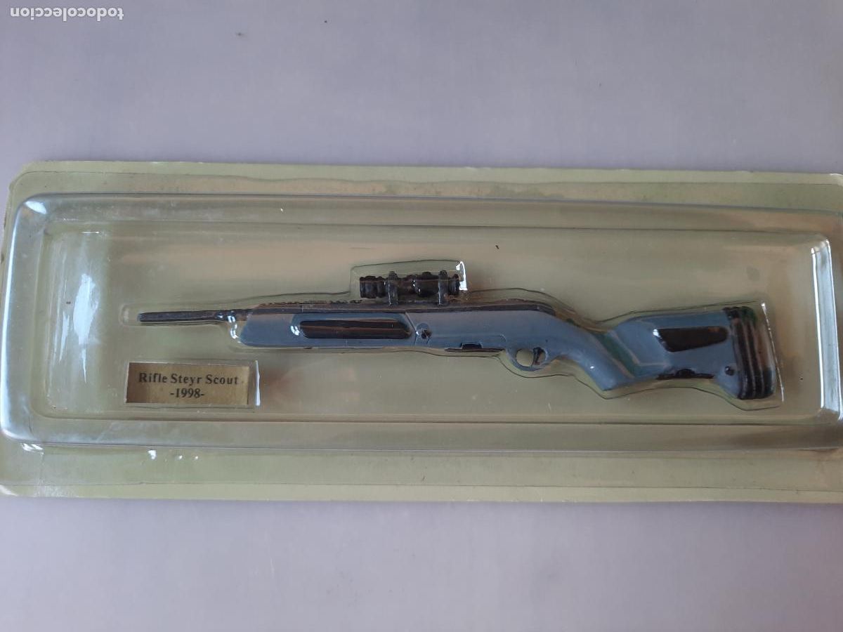 Military Antiques: RIFLE STEYR SCOUT - 1998- MINIATURA