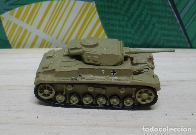 Militaria: Tanque Miniatura Plomo Carro Combate Panzer III - Alemania - Segunda Guerra Mundial - Escala 1:87
