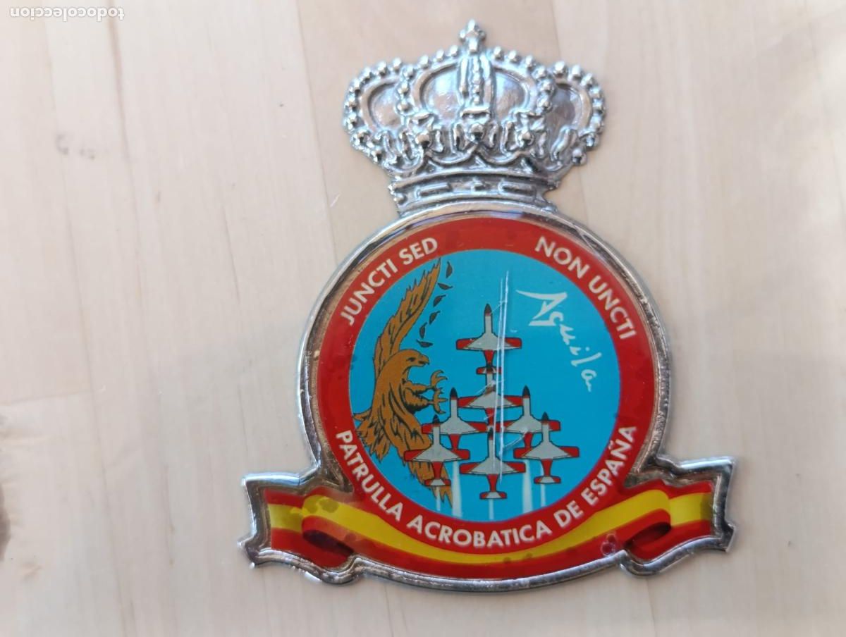 Militaria: INSIGNIA EMBLEMA METALICO DE LA PATRULLA ACROBATICA DE ESPA&Ntilde;A