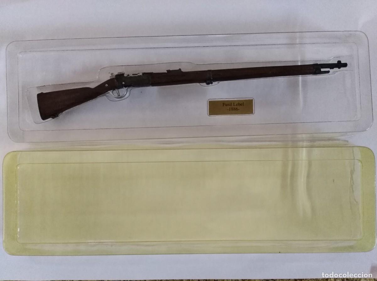 Militaria: Fusil Lebel 1886.escala aprox 1:6.Armas Historicas Salvat
