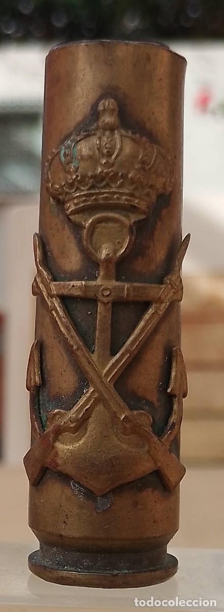 Militaria: Arte de Trinchera, Vaina con Insignia de Infanter&iacute;a de Marina para Mechero