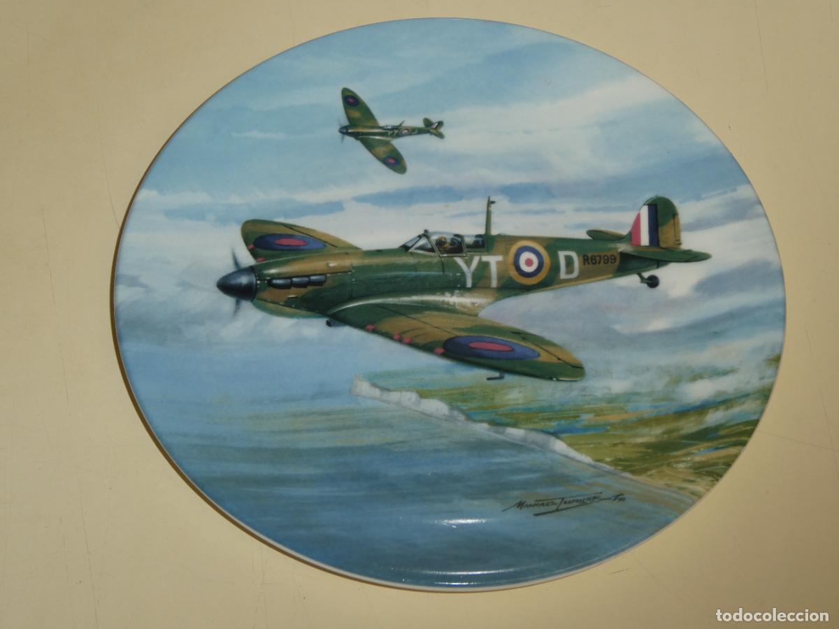 Military Antiques: PLATO MILITAR PORCELANA REINO UNIDO. CAZAS HURRICANE MK IIWW. LIMITADA NUMERADA. 21CM 350GR