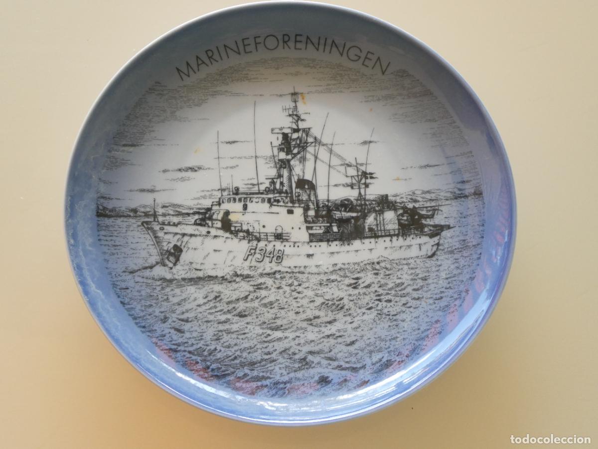 Militaria: PLATO DE CER&Aacute;MICA. ARMADA MARINA DANESA DINAMARCA. BARCO BUQUE FRAGATA F348. 18CM. 230GR