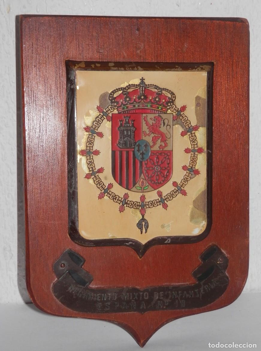 Militaria: METOPA DEL REGIMIENTO MIXTO DE INFANTERIA N&ordm; 18