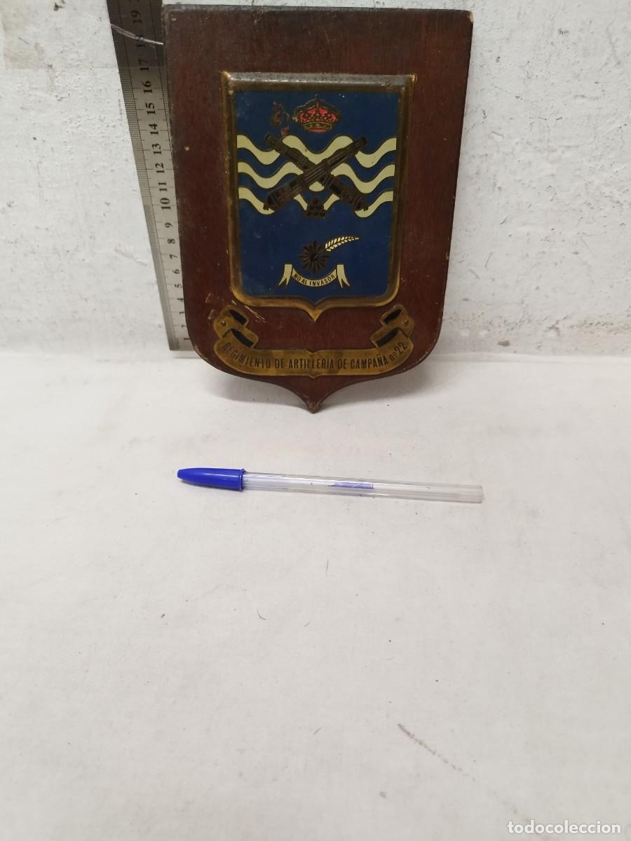 Militaria: Antigua metopa militar, regimiento de artiller&iacute;a. Campa&ntilde;a N&ordm;22, no al invasor ejercito espa&ntilde;ol.