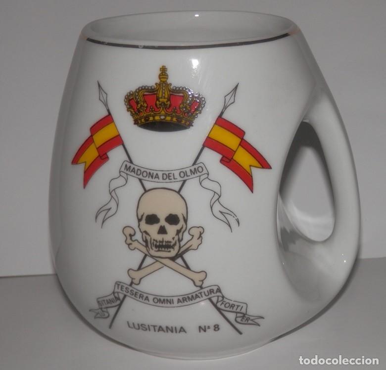 Military Antiques: JARRA DEL REGIMIENTO DE CABALLERIA LUSITANIA N&ordm; 8