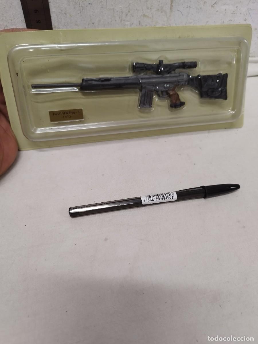 Military Antiques: Fusil HK PSG-1 1973. En miniatura de metal de colecci&oacute;n.