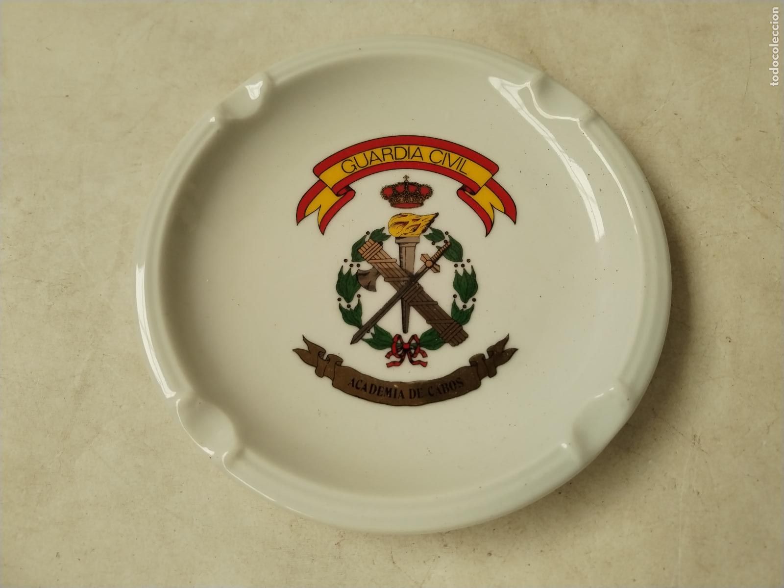 Military Antiques: CENICERO GUARDIA CIVIL, ACADEMIA DE CABOS - C158