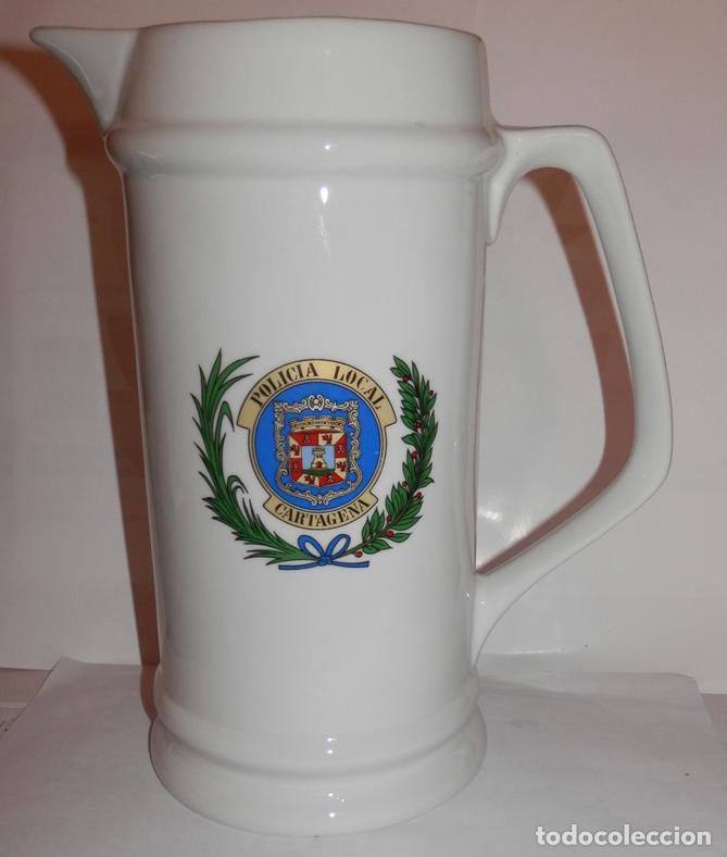 Military Antiques: JARRA PORCELANA DE LA POLICIA LOCAL DE CARTAGENA
