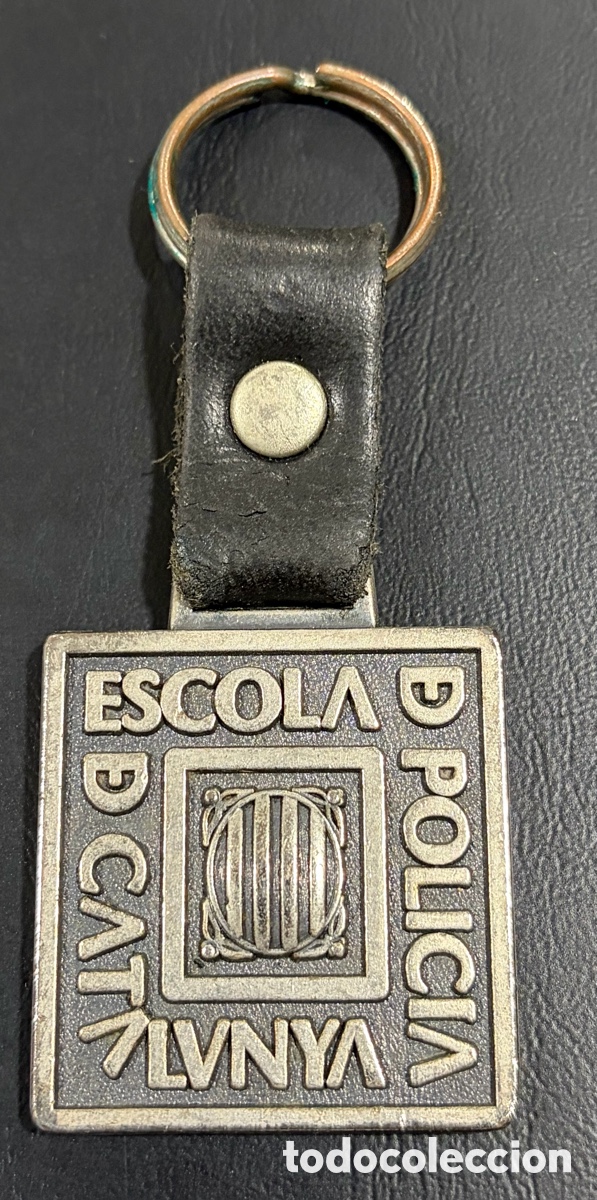 Militaria: LLAVERO ESCUELA DE POLICIA DE CATALU&Ntilde;A