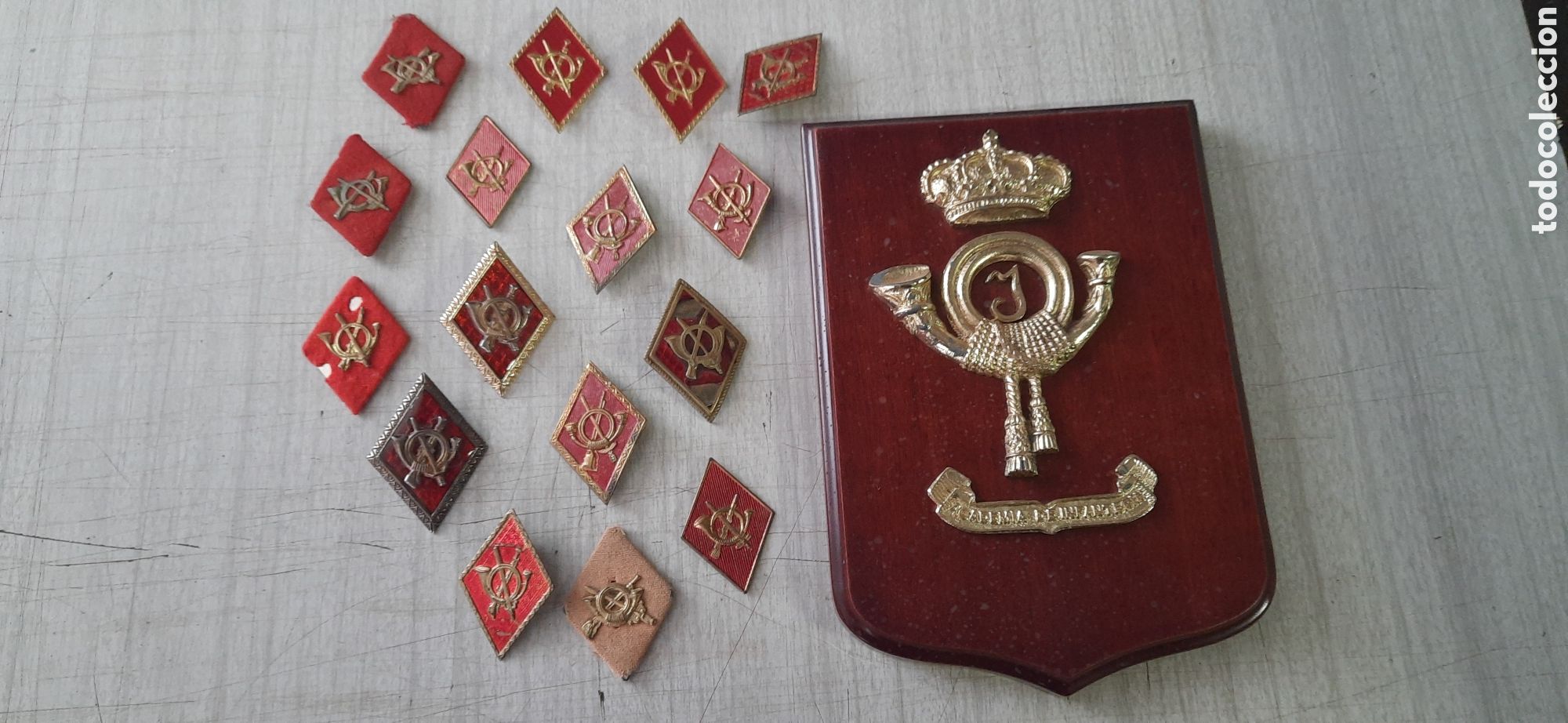 Militaria: Rombos y metopa de infanteria