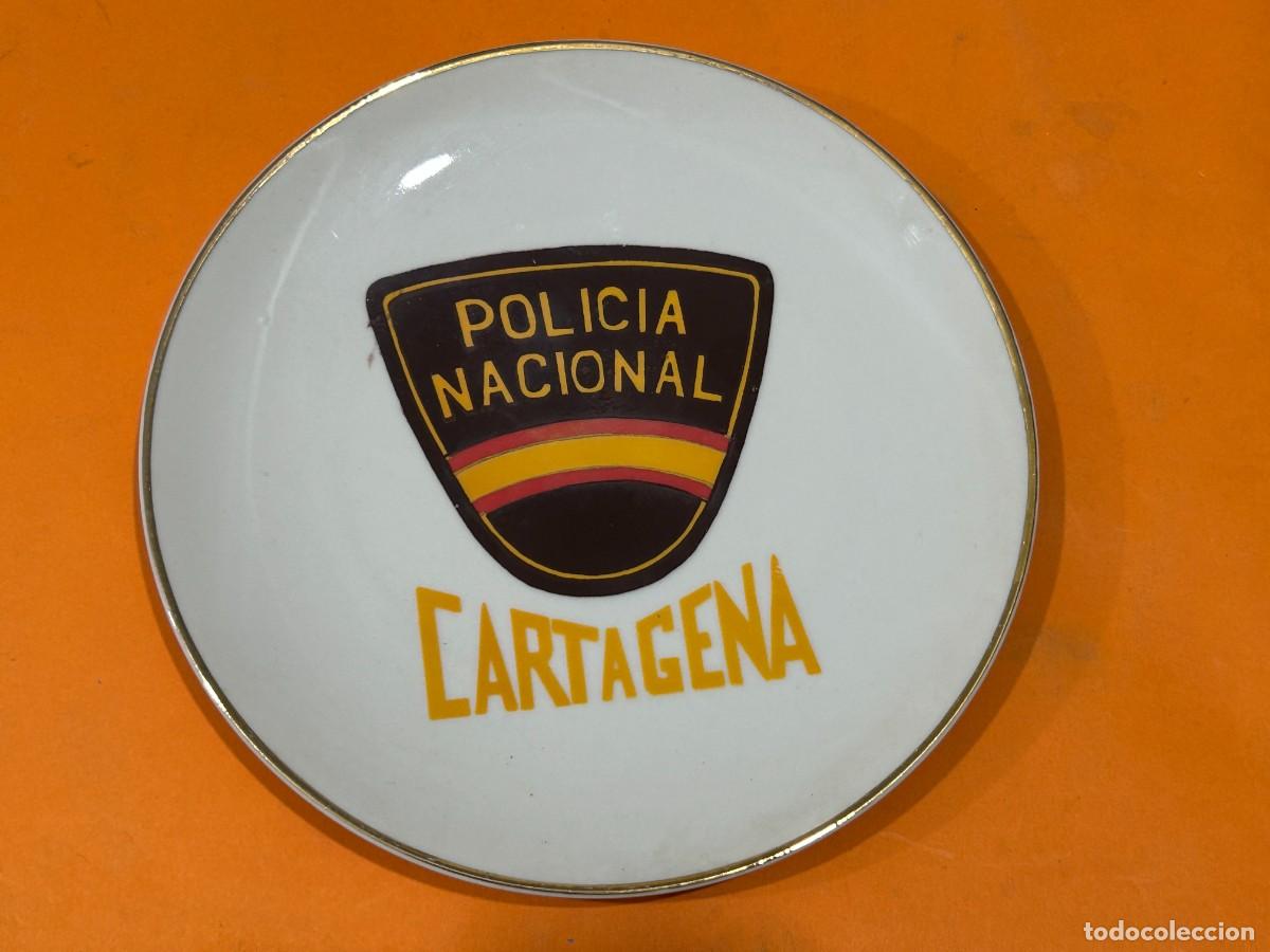Militaria: ANTIGUO PLATO POLICIA NACIONAL DE CARTAGENA - CERAMICA CISTERCIENSES DE LA PALMA