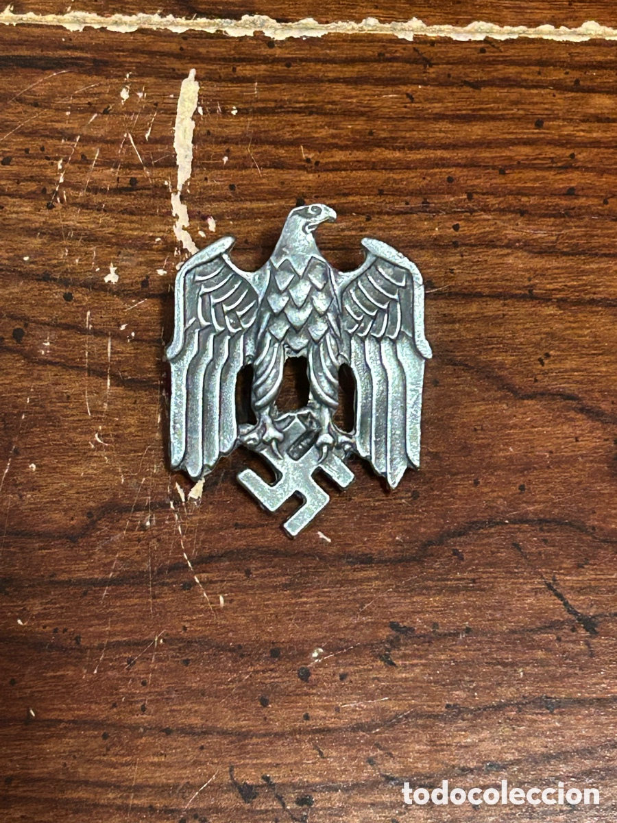 Militaria: Eagle German Heer WW2 badge pin Waffen SS INSIGNIA MILITAR