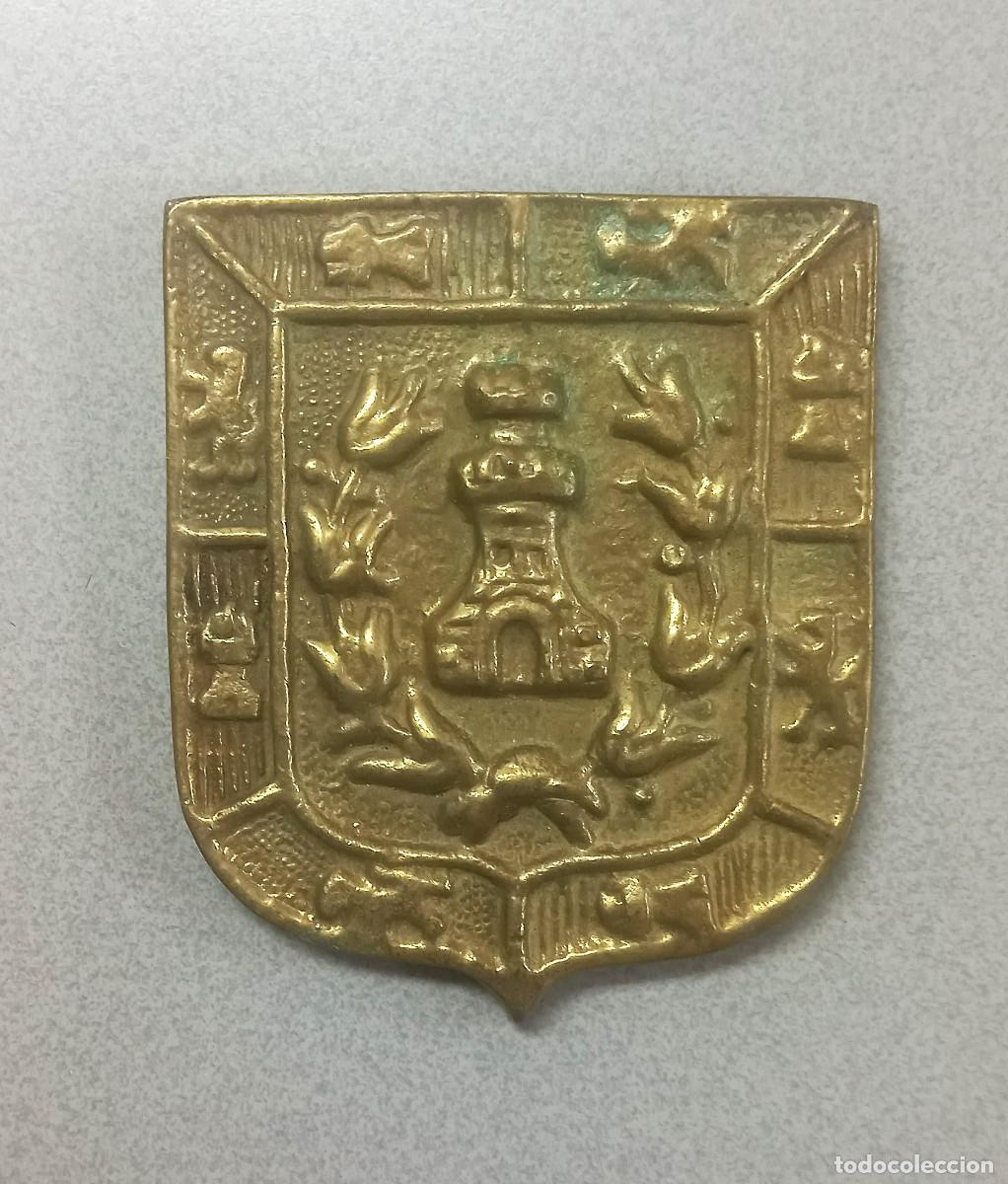 Militaria: Escudo Her&aacute;ldico de Cartagena en Metal (Bronce/Lat&oacute;n) - Emblema para Metopa o Coleccionismo
