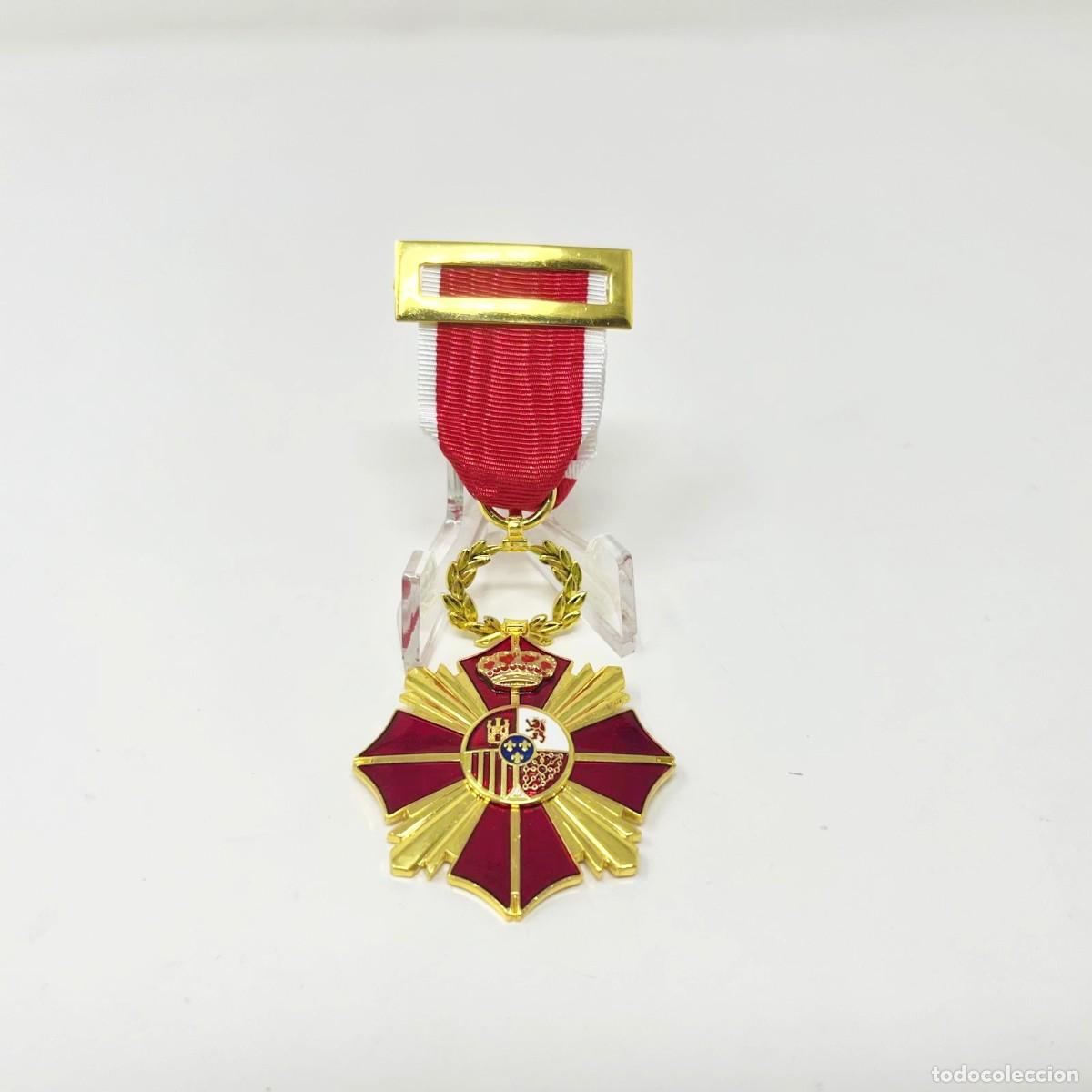 Militaria: Medalla de las V&iacute;ctimas del Terrorismo &ndash; Espa&ntilde;a