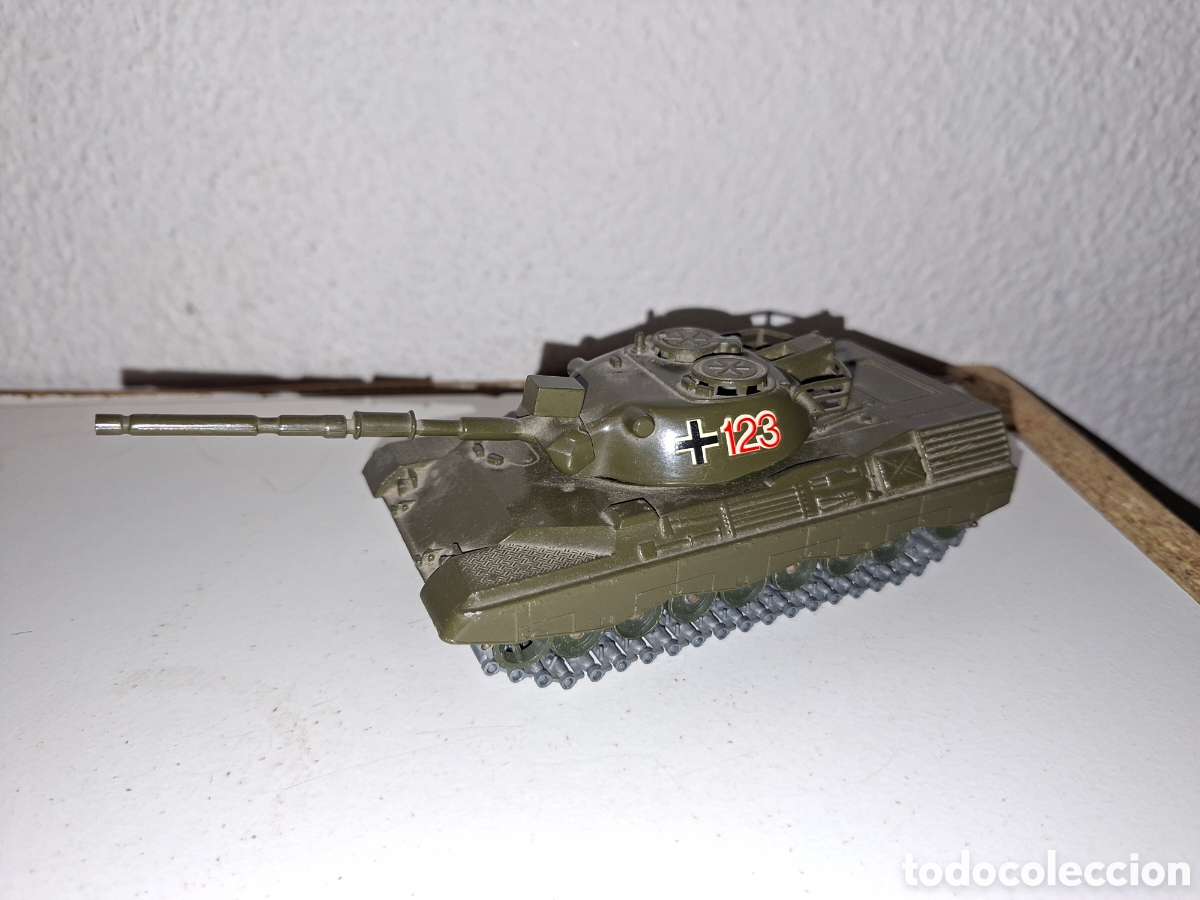 Militaria: Vehiculo militar Tanque, carro de combate - Solido - Leopard KPZ - 243 12-1974 - Made in France