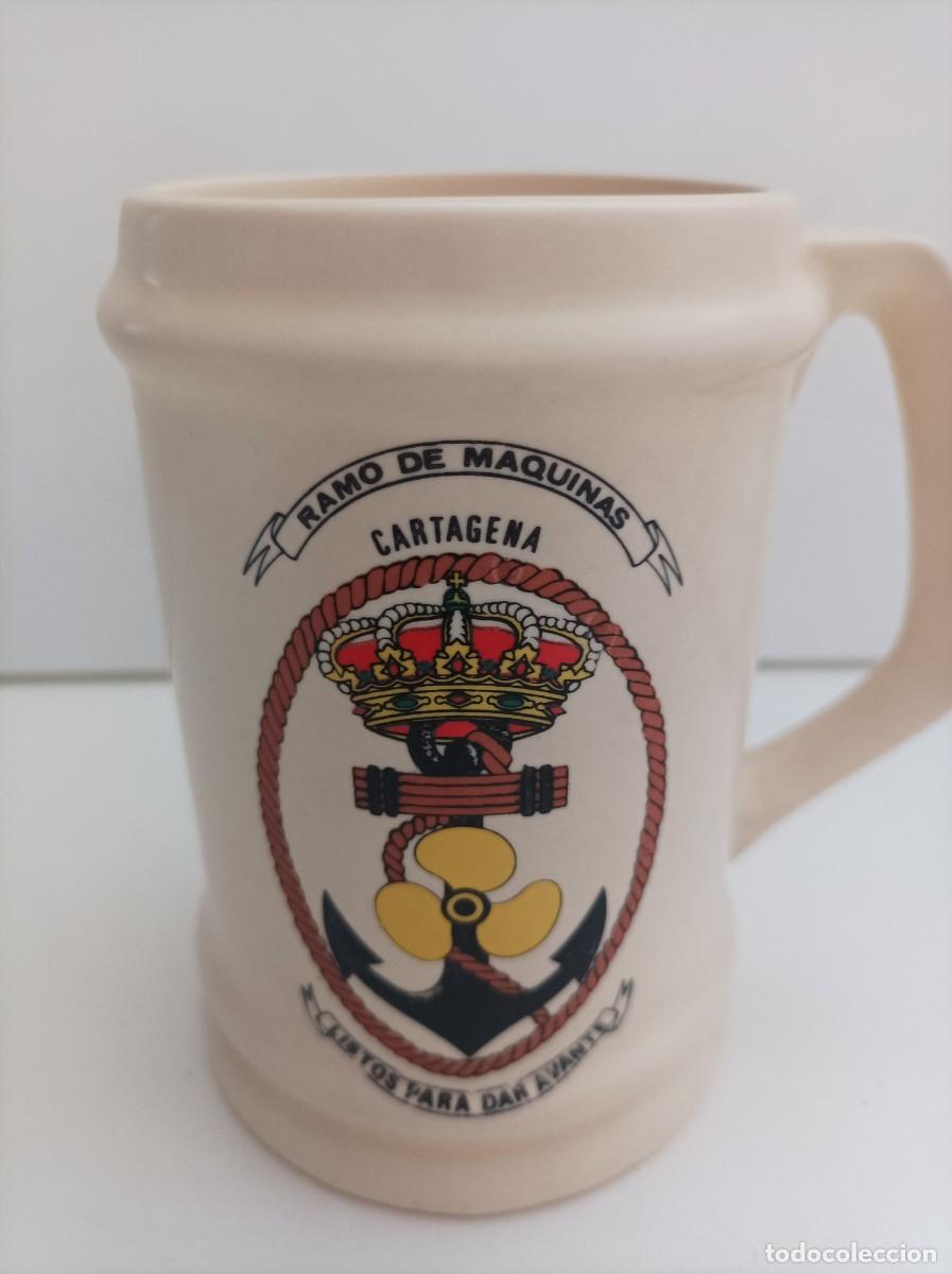 Militaria: Armada Espa&ntilde;ola. Jarra cer&aacute;mica. RAMO DE MAQUINA DE CARTAGENA.