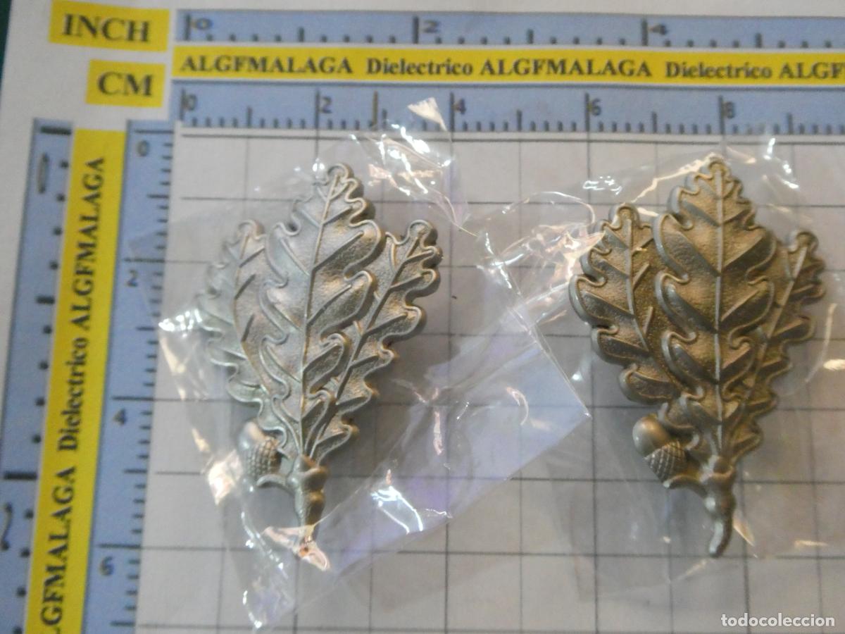 Militaria: 2 INSIGNIAS MILITARES. ALEMANIA NAZI III REICH. HOJAS DE ROBLE PLATEADAS DOBLE PIN. SOLAPA