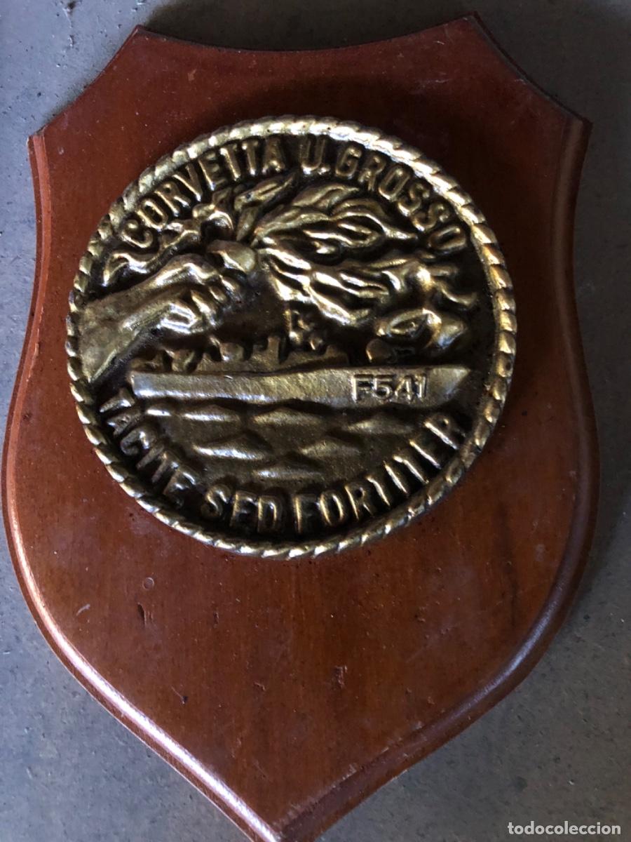 Militaria: METOPA. CORVETA ITALIANA F541 GROSSO. En bronce