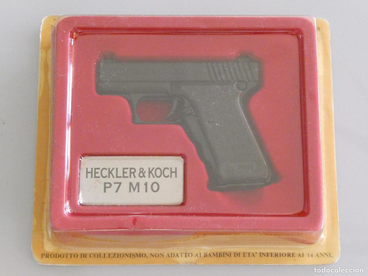 Militaria: ARMAS DE COLECCI&Oacute;N. MODELO COLECCIONABLE ESCALA 1:2,5. PISTOLA HECKLER & KOCH P7 M10. 70GR