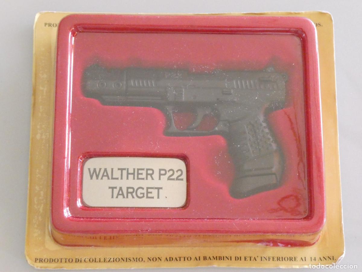 Militaria: ARMAS DE COLECCI&Oacute;N. MODELO COLECCIONABLE ESCALA 1:2,5. PISTOLA WALTHER P22 TARGET. 70GR
