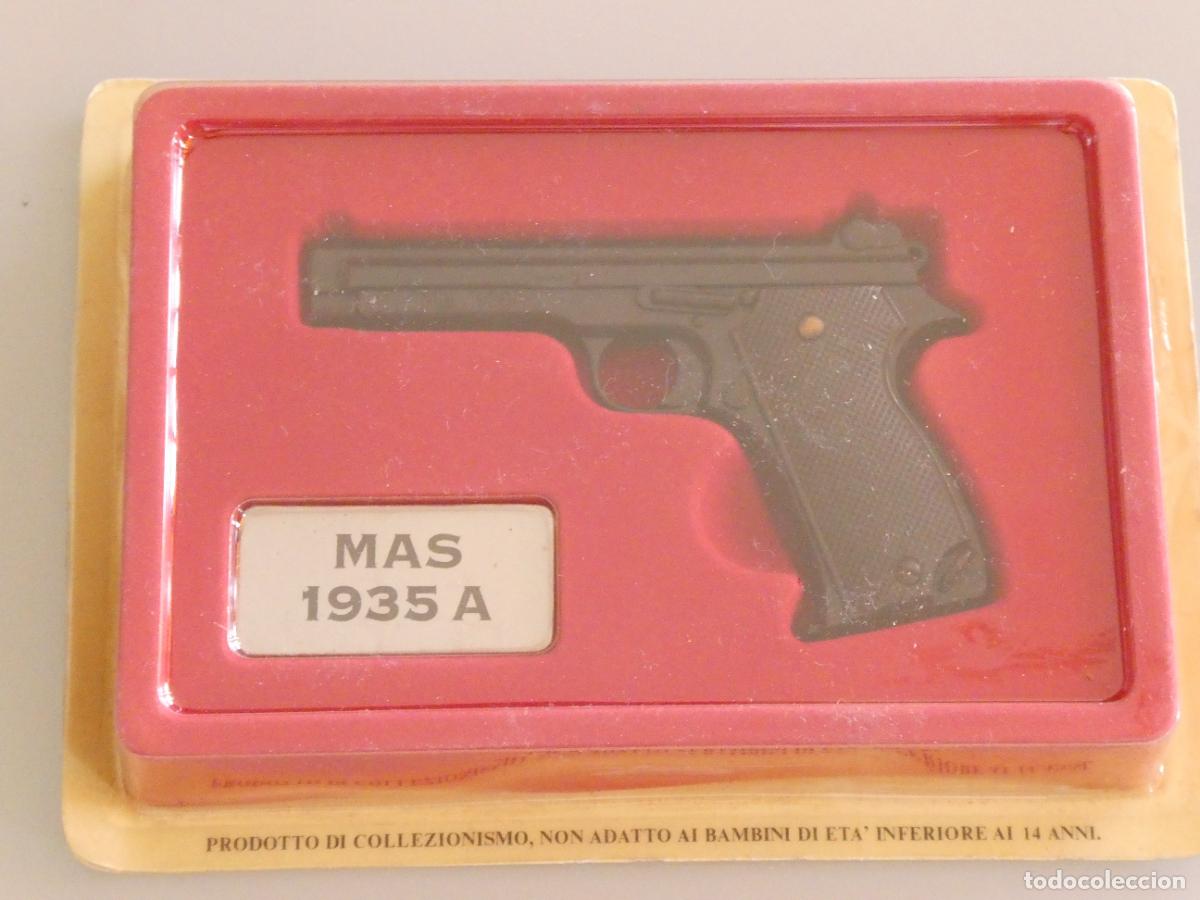 Militaria: ARMAS DE COLECCI&Oacute;N. MODELO COLECCIONABLE ESCALA 1:2,5. PISTOLA MAS 1935 A. 70GR