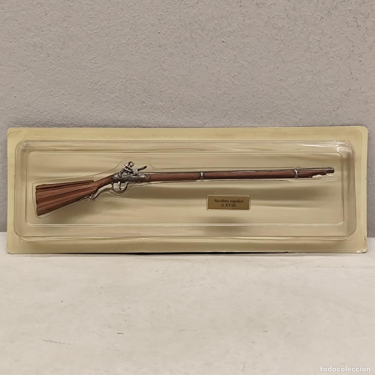Militaria: ARCABUZ ESPA&Ntilde;OL, S. XVIII - ARMA EN MINIATURA - R&Eacute;PLICA - DE PLOMO - 215 MM LARGO / 729