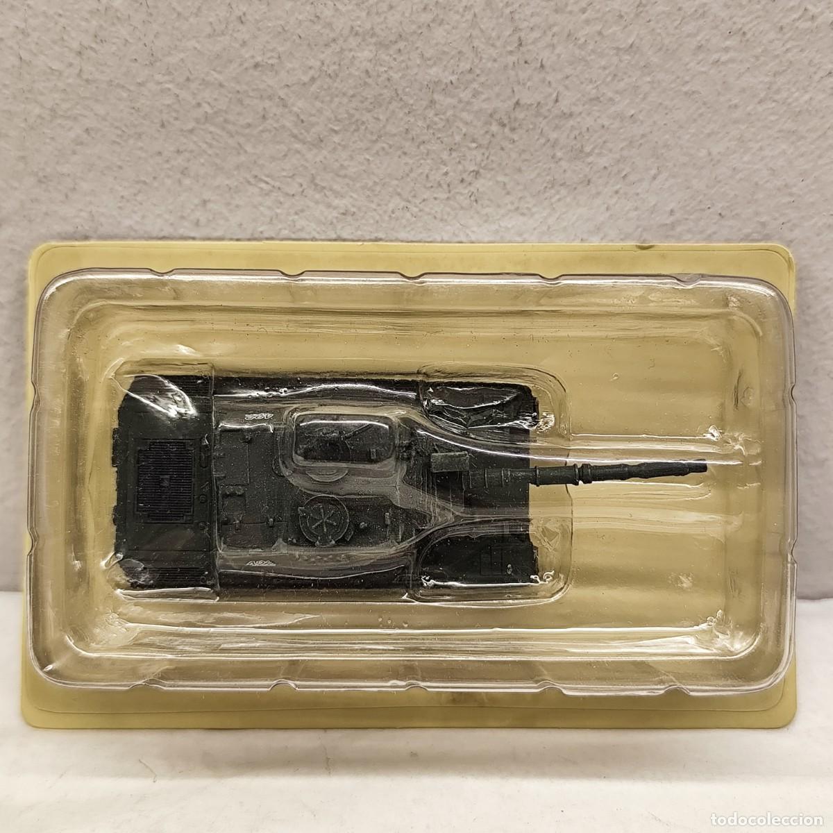 Militaria: TANQUE EN MINIATURA - R&Eacute;PLICA - DE PLOMO - LEOPARD-1 - REF. Z000028036 / 782