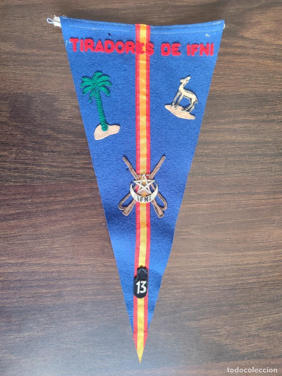 Militaria: Bander&iacute;n S&aacute;hara original