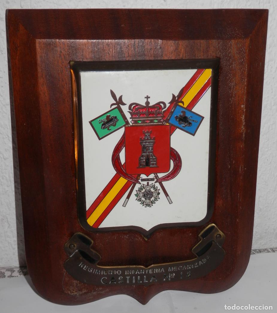 Militaria: UNA METOPA DEL REGIMIENTO INFANTERIA MECANIZADA CASTILLA N&ordm; 16