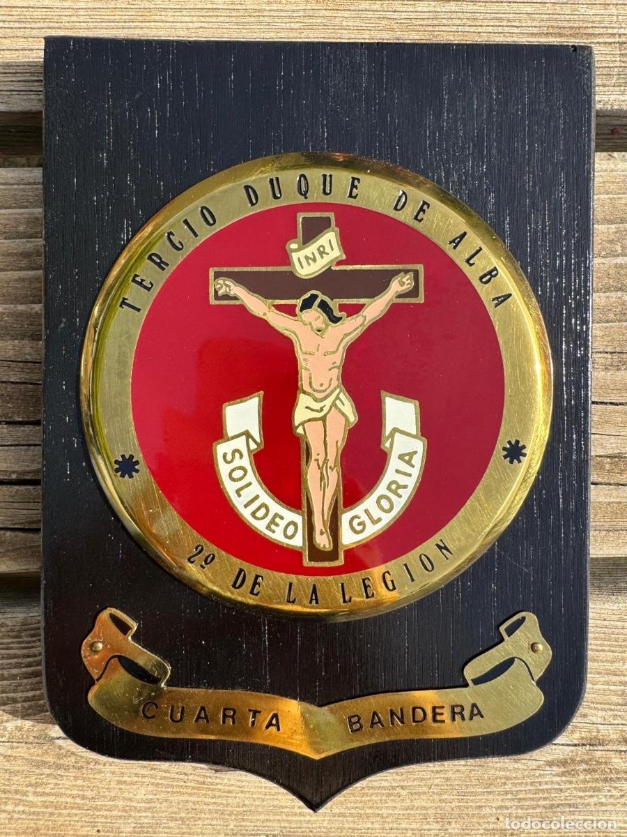 Militaria: Metopa militar bronce madera tercio legi&oacute;n duque De Alba n 2 cuarta bandera 20x14cms