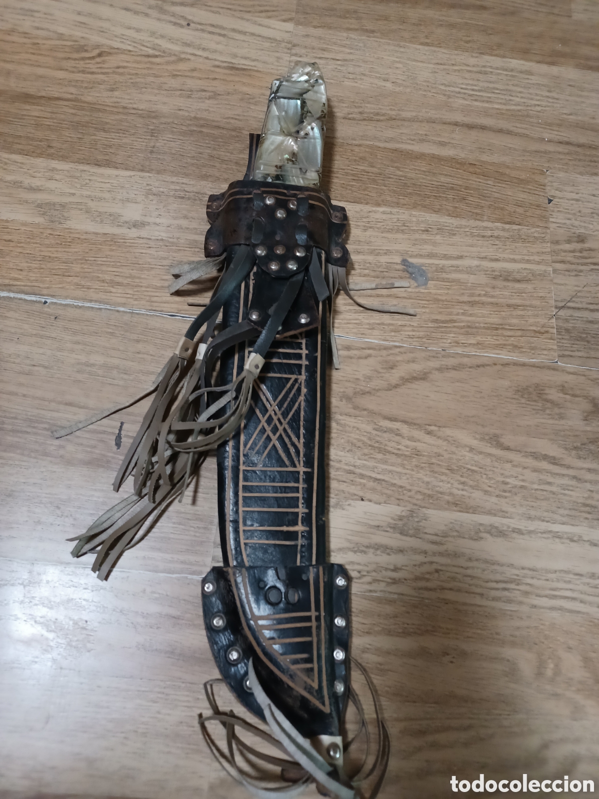 Militaria: Machete con funda de piel
