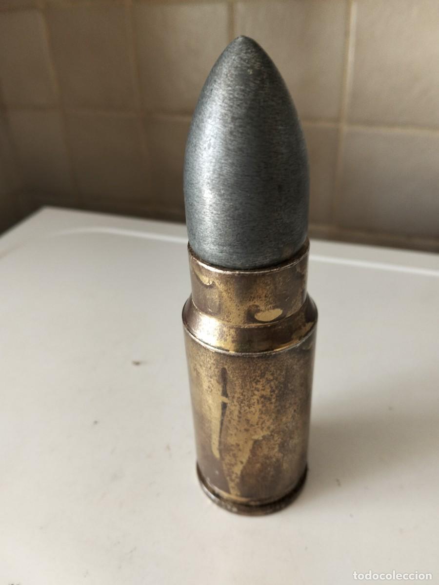 Militaria: BALA FUNDA DE MECHERO