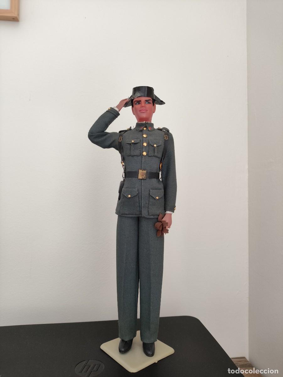Militaria: Mu&ntilde;eco Guardia Civil MARIN de los a&ntilde;os 60
