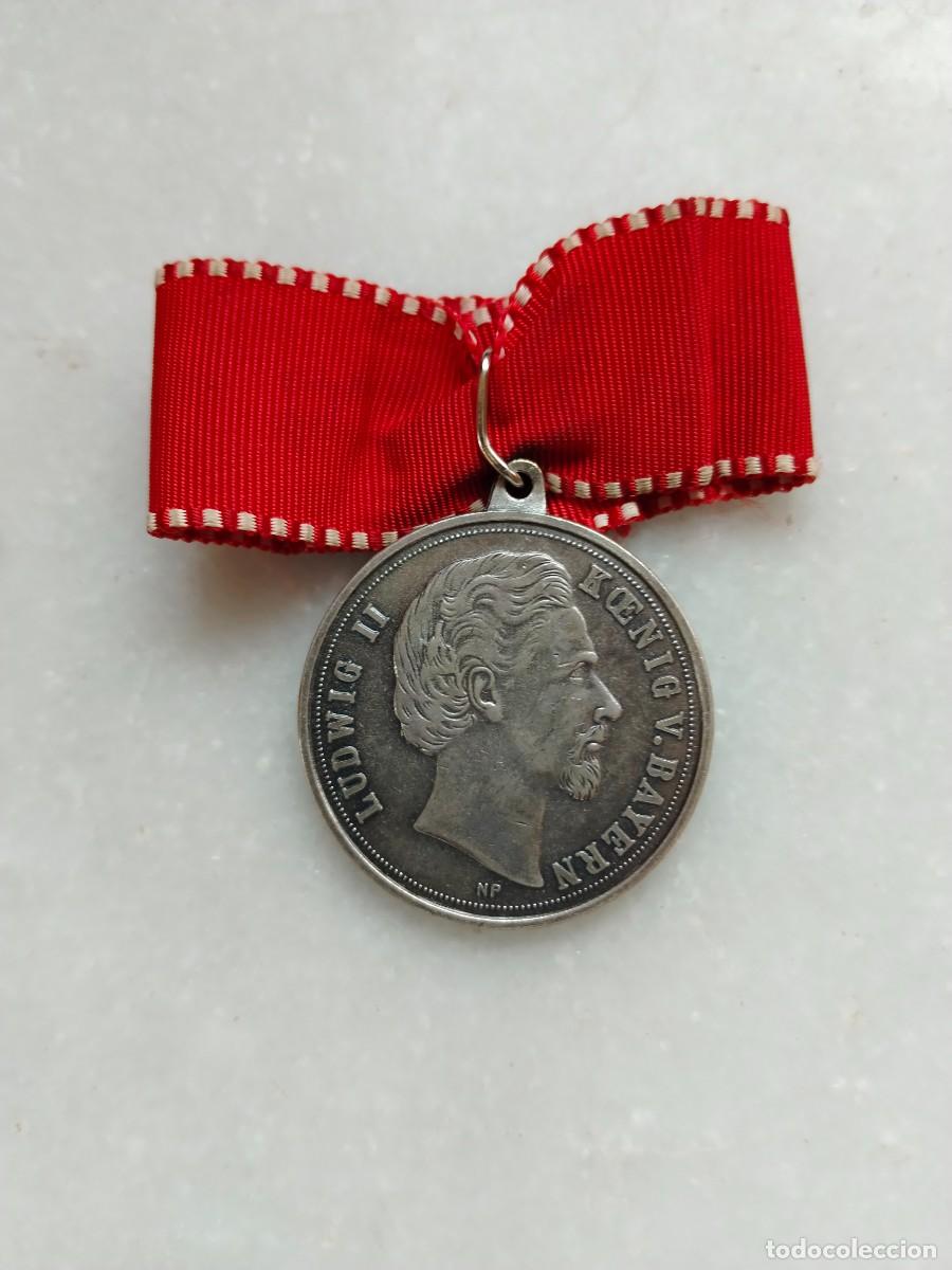 Militaria: MEDALLA CONMEMORATIVA REY LUIS II BAVIERA. CON FIRMA FACS&Iacute;MIL