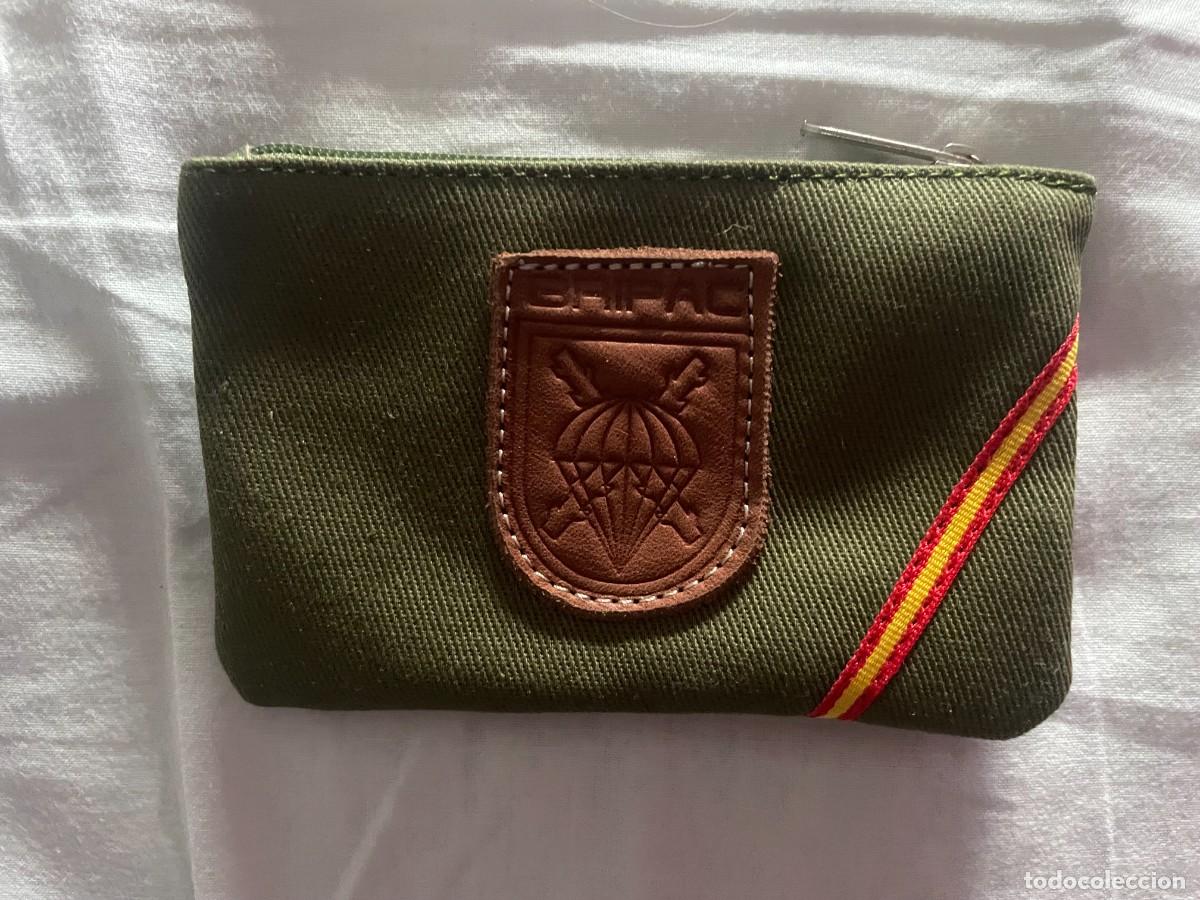 Militaria: Monedero Brigada Paracaidista