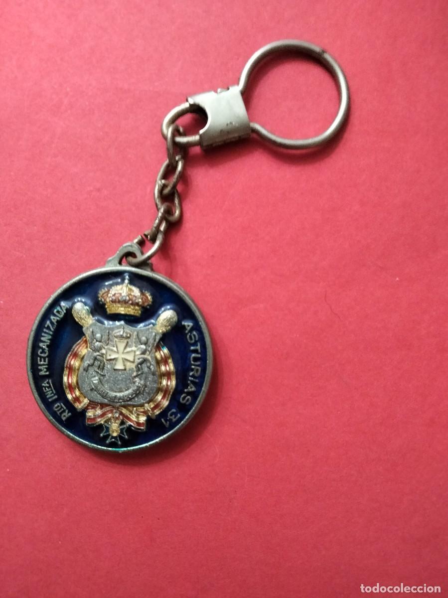 Militaria: Llavero Regimiento Infanter&iacute;a Mecanizada Asturias 31