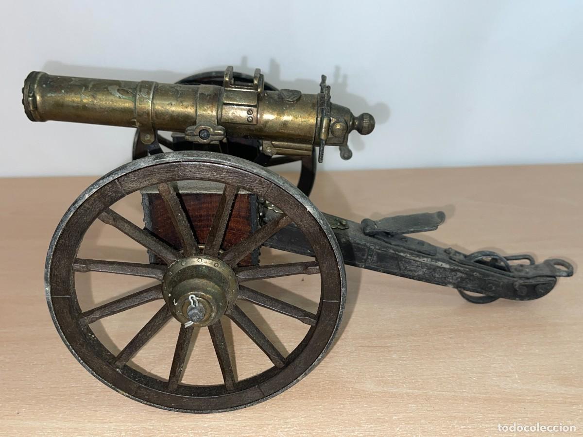 Militaria: Antiguo Ca&ntilde;&oacute;n Ametralladora GATLING USA 1883 Hartford Conn. 1/6 38 cm. para figuras Geyperman Dragon
