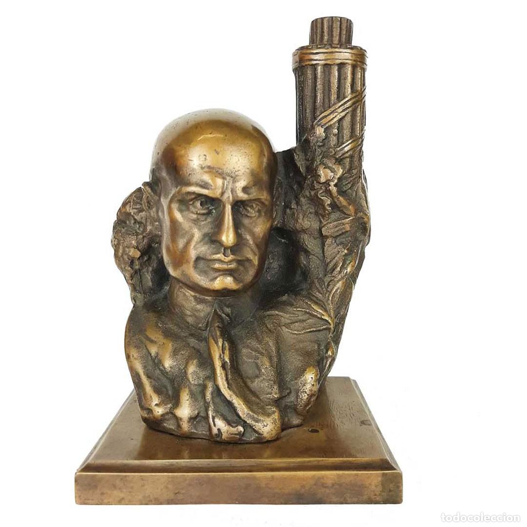 Militaria: Estatua de bronce - Fusione in bronzo con mezzobusto Mussolini