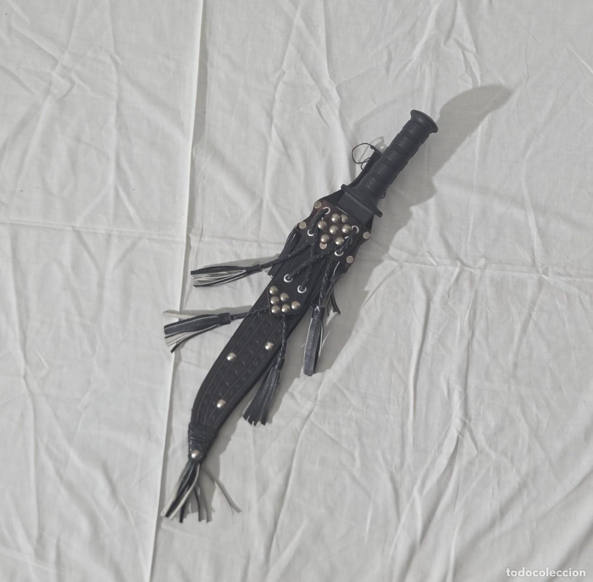 Militaria: Machete &eacute;tnico de colecci&oacute;n