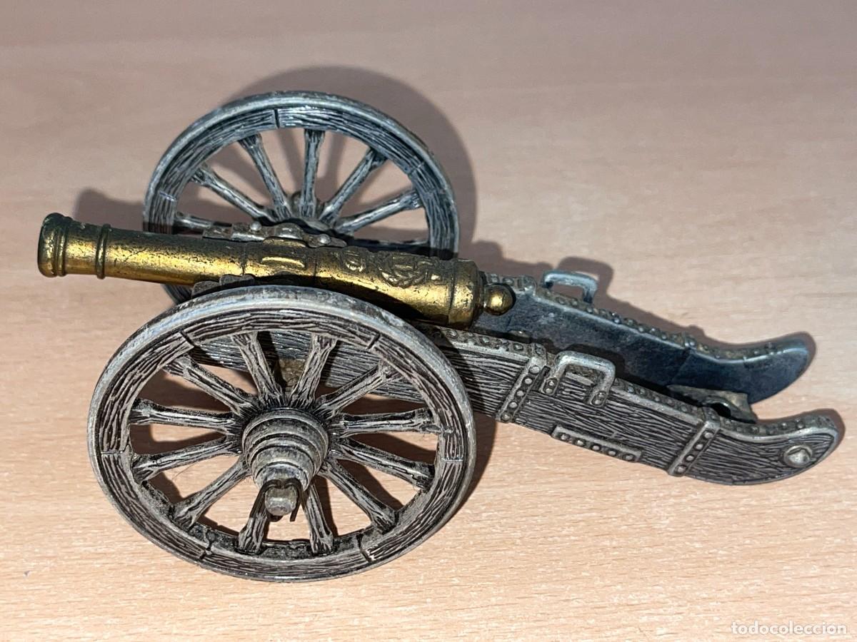 Militaria: 1- Ca&ntilde;&oacute;n Napole&oacute;n 1806 Francia met&aacute;lico decorativo vintage estilo napole&oacute;nico 17 cm.