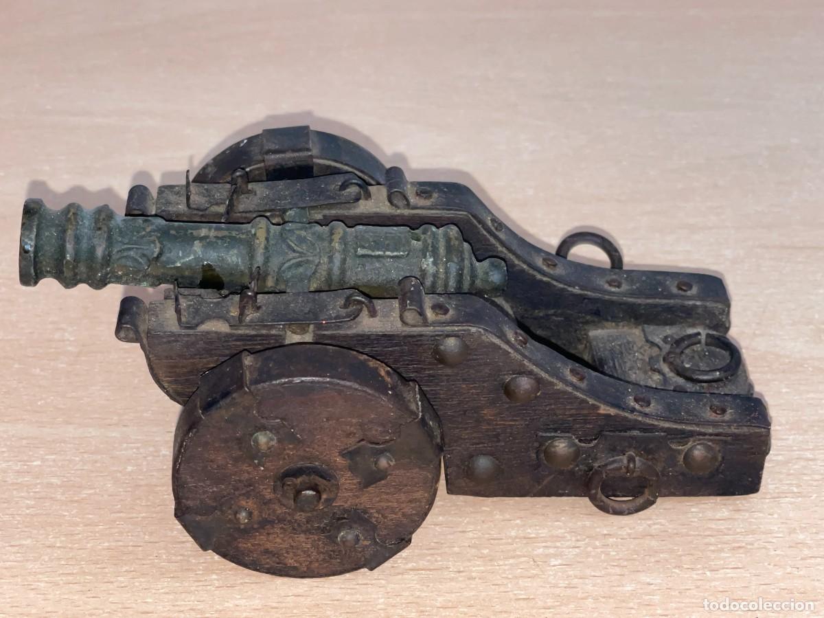 Militaria: 7-Antiguo ca&ntilde;&oacute;n Artiller&iacute;a Imperial Carlos I bronce madera decorativo vintage 14,5 cm militar guerra