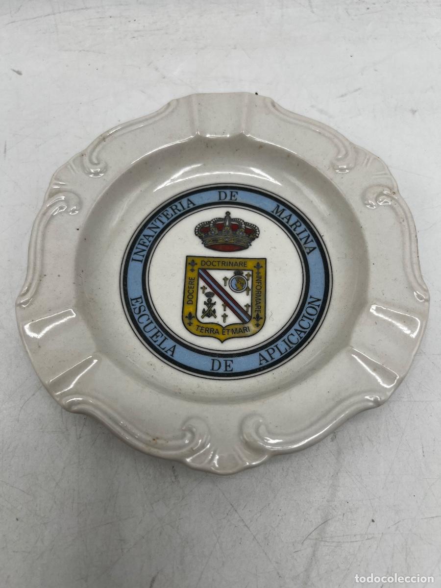 Militaria: CENICERO INFATERIA DE MARINA. ESCUELA DE APLICACI&Oacute;N. 14 CM DIAMETRO