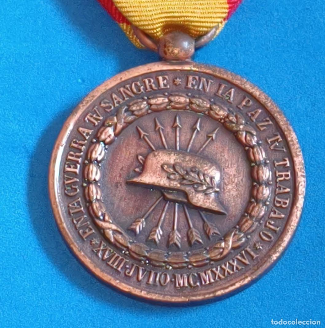 Militaria: Reproducci&oacute;n. Medalla de Tarragona a sus excombatientes de la Guerra Civil.