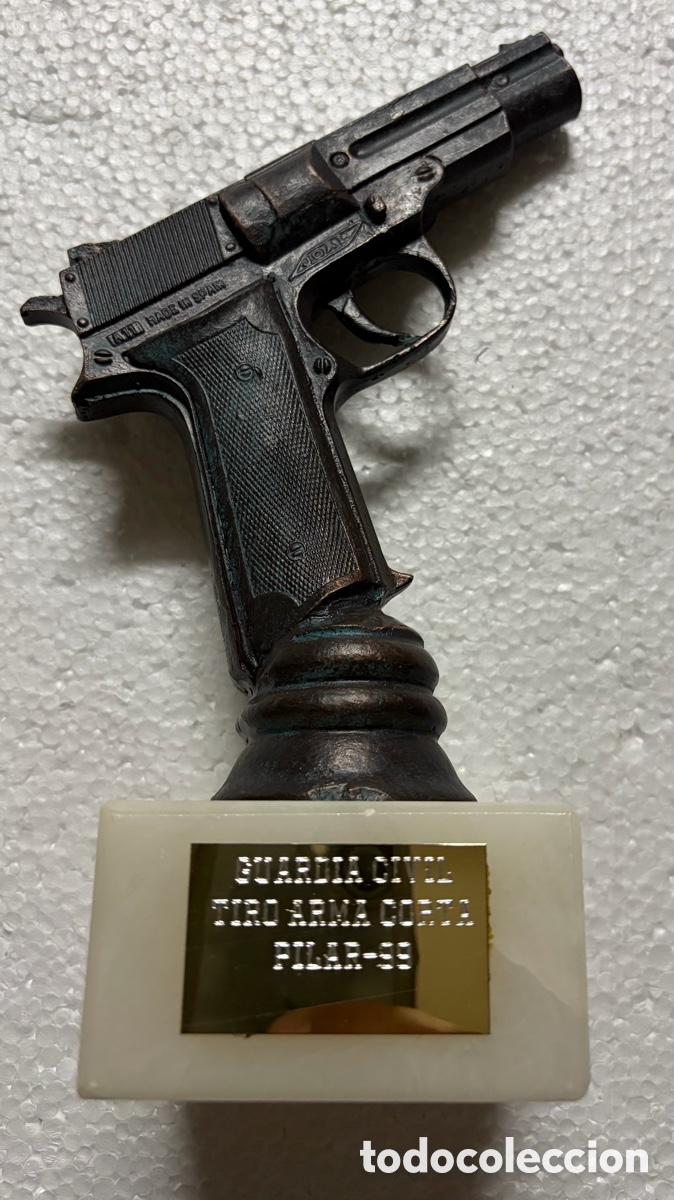 Militaria: TROFEO DE TIRO CON ARMA CORTA VIRGEN PILAR PATRONA GUARDIA CIVIL