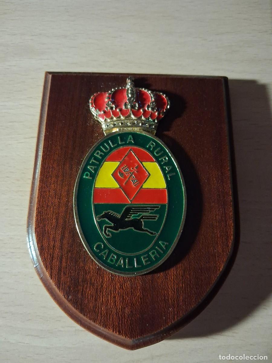 Militaria: Metopa Guardia Civil. Caballer&iacute;a