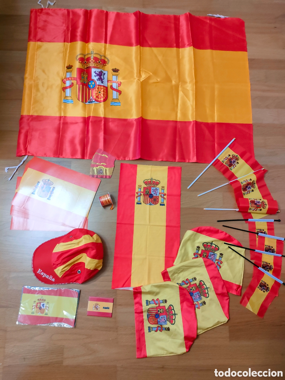 Militaria: LOTE BANDERAS ESPA&Ntilde;A