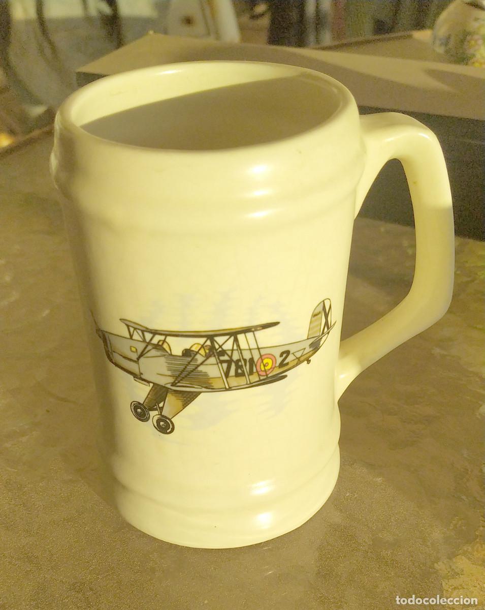 Militaria: Jarra cer&aacute;mica E.3B/B&uuml;cker Ej&eacute;rcito del Aire Ala 78 (Granada) finales a&ntilde;os 80