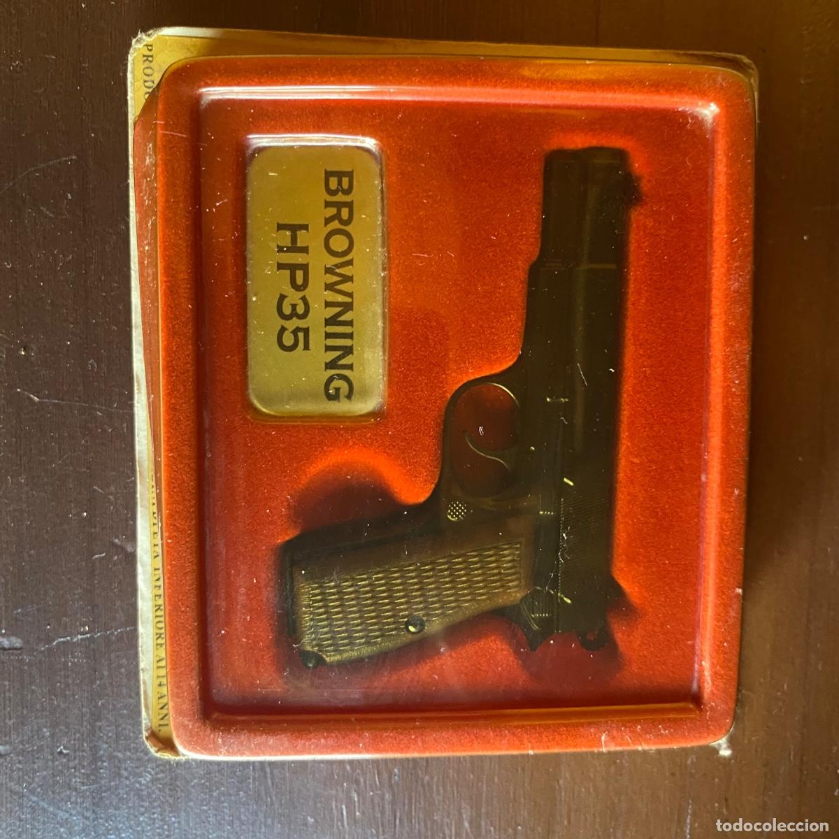 Militaria: Miniatura Browning HP35 escala 1:2,5 &ndash; Colecci&oacute;n Pistolas y Rev&oacute;lveres